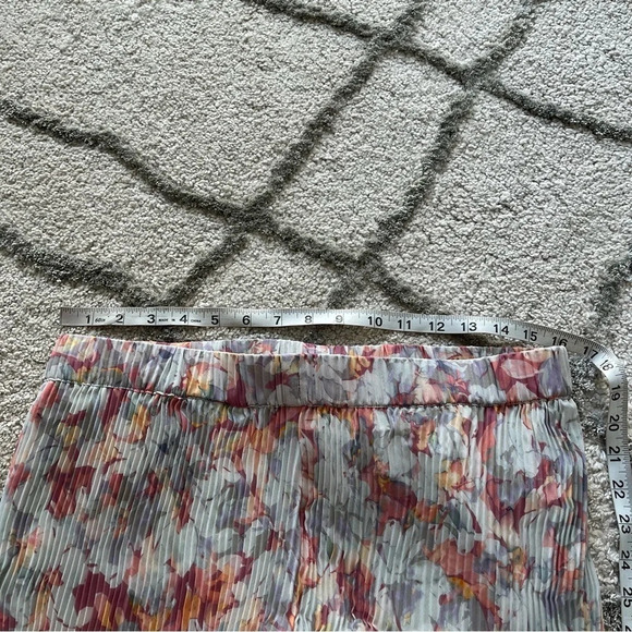 RDI floral pants flare leg pleated pull on elastic waist large - Picture 5 of 8